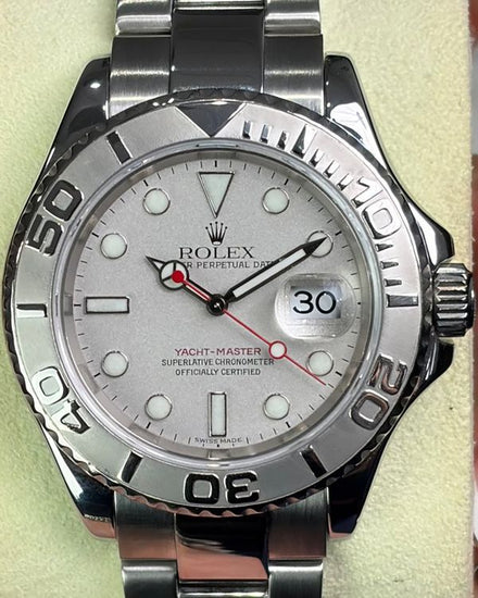 No Reserve - 2002 Rolex Yacht-Master 40MM Silver Dial Oyster Bracelet (16622)