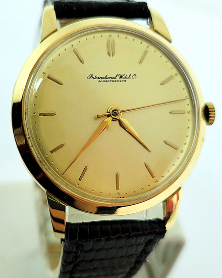 IWC Schaffhausen Vintage 36.5MM Champagne Dial Aftermarket Leather Strap (Cal. 89)