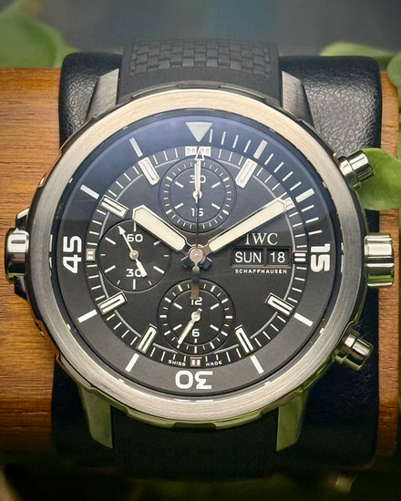 2023 IWC Schaffhausen Aquatimer Chronograph 44MM Black Dial Rubber Strap (IW376803)