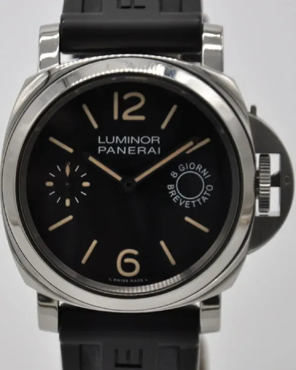 Panerai Luminor 8 Giorni 44MM Black Dial Rubber Strap (PAM00590)