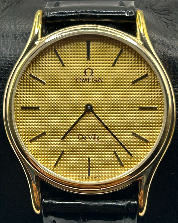No Reserve - 1965 Omega De Ville Classic 33MM Champagne Dial Leather Strap (191.0130.1)
