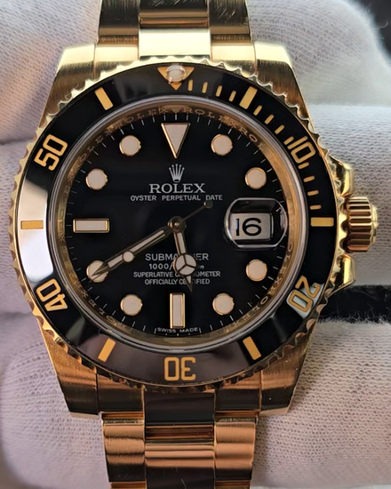 2014 Rolex Submariner Date 40MM Black Dial Yellow Gold Oyster Bracelet (116618LN)
