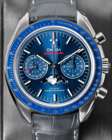 2024 Omega Speedmaster Moonphase 44MM Blue Dial Leather Strap (304.33.44.52.03.001)