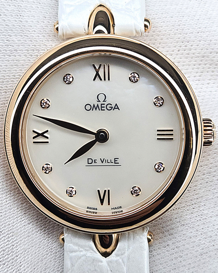 Omega De Ville Prestige 27.4MM Quartz Mother of Pearl Dial Leather Strap (424.53.27.60.55.002)