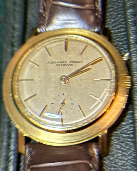 Audemars Piguet Vintage Disco Volante 35MM Silver Dial Aftermarket Leather Strap (25563)