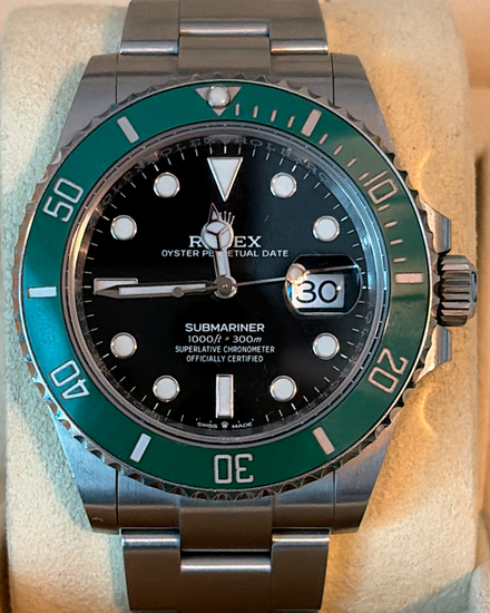 2022 Rolex Submariner Date "Starbucks" 41MM Black Dial Oyster Bracelet (126610LV)