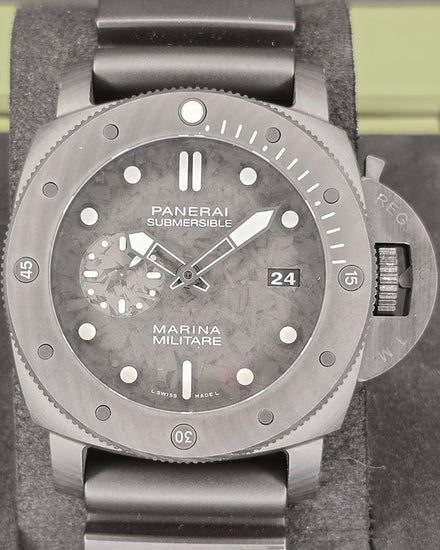 2019 Panerai Submersible Marina Militare Carbotech 47MM Carbon Fiber Dial Rubber Strap (PAM00979)