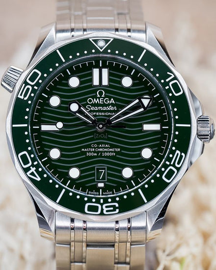 2025 Omega Seamaster Diver 300M "Seaweed" 42MM Green Dial Steel Bracelet (210.30.42.20.10.001)
