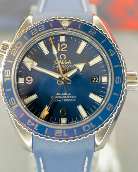 2021 Omega Seamaster Planet Ocean 600M GMT 43.5MM Blue Dial Rubber Strap (232.92.44.22.03.001)