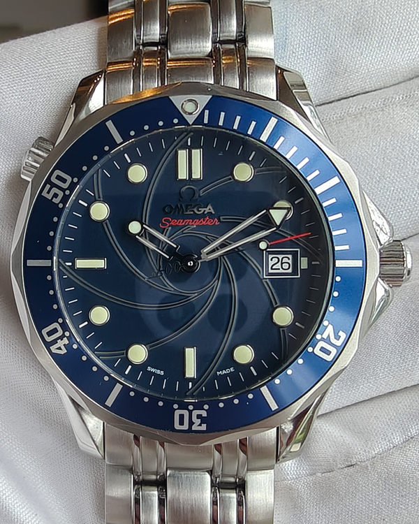 Omega Seamaster "James Bond Casino Royale" L.E. 41MM Blue Dial Steel Bracelet (2226.80.00)