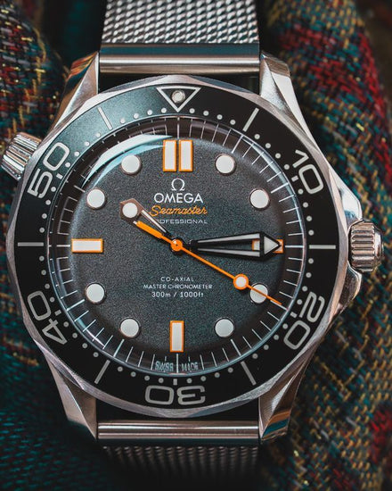 2025 Omega Seamaster Diver 300M 42MM Black Dial Steel Bracelet (210.30.42.20.01.018)
