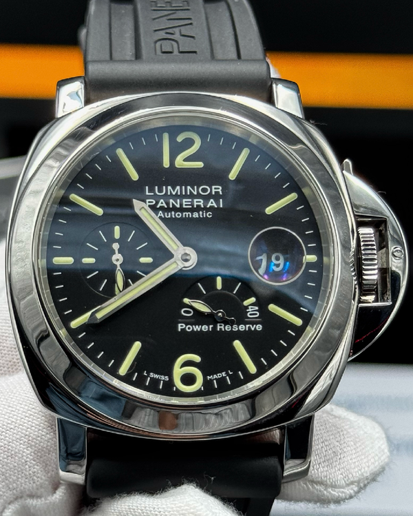 2010 Panerai Luminor Power Reserve 44MM Black Dial Rubber Strap (PAM00090)
