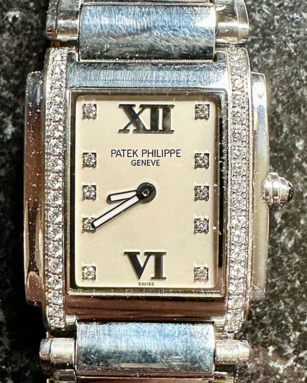 Patek Philippe Twenty-4 30MM Quartz Ivory Dial Steel Bracelet (4910/10A-010)