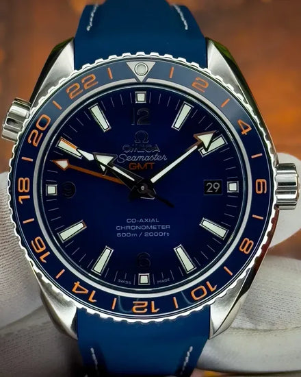 2020 Omega Seamaster Planet Ocean 600M "GoodPlanet" 43.5MM Blue Dial Rubber Strap (232.32.44.22.03.001)