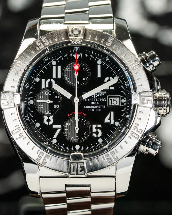 Breitling Avenger (A13380)