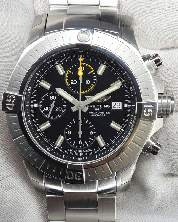 (Working) Breitling Avenger (A13317)