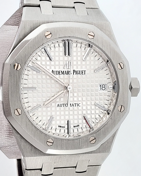 Audemars Piguet Royal Oak 37MM Silver Dial Steel Bracelet (15450ST.OO.1256ST.01)