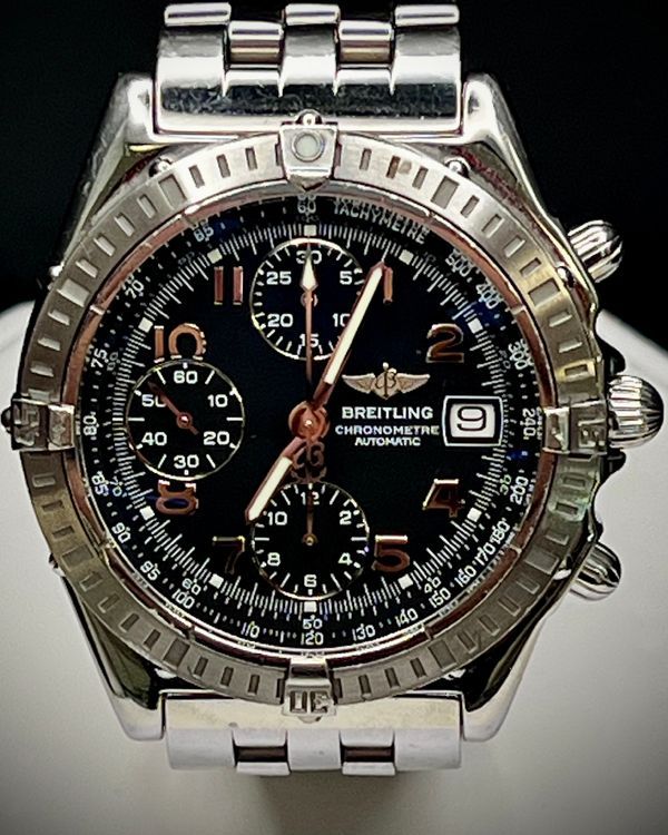 Breitling Chronograph (A13352)