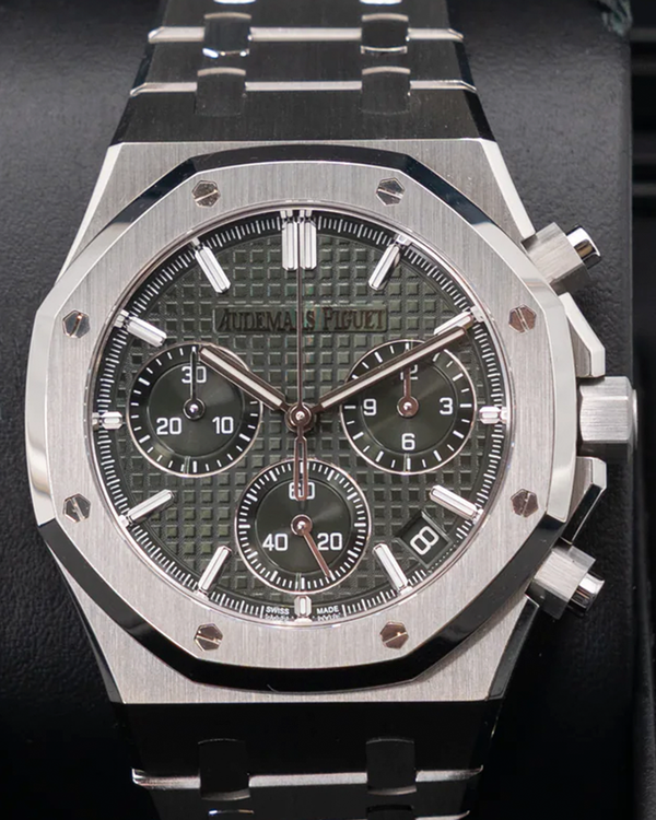 Audemars Piguet Royal Oak (26240ST)