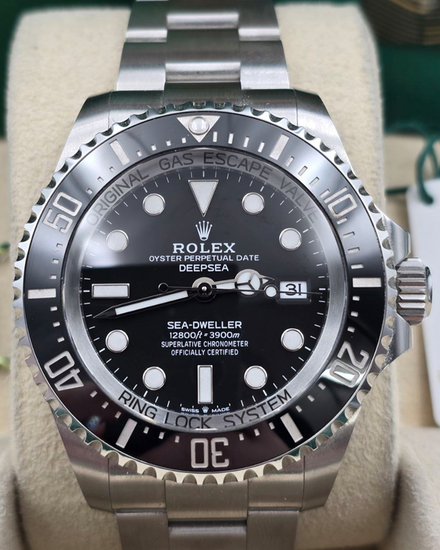 2023 Rolex Sea-Dweller Deepsea 44MM Black Dial Oyster Bracelet (136660)