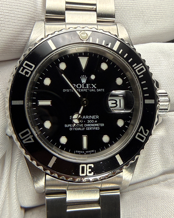 1989 Rolex Submariner Date 40MM Black Dial Oyster Bracelet (16610)