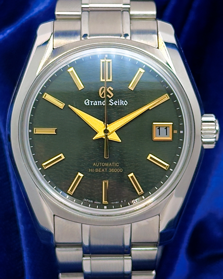 Discontinued 2021 Grand Seiko Heritage Collection "Rikka Early Summer" 40MM Green Dial Steel Bracelet (SBGH271)