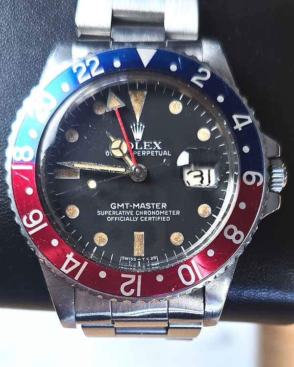 1981 Rolex GMT-Master "Pepsi" 40MM Black Dial Oyster Bracelet (16750)