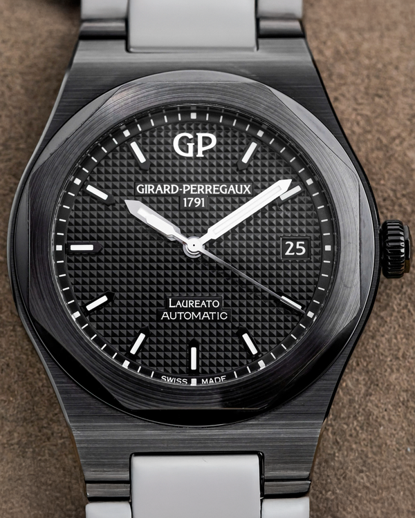 2023 Girard Perregaux Laureato 38MM Black Dial Ceramic Bracelet (81005-32-631-FK6A)
