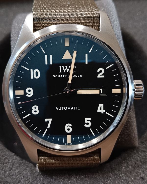 2017 IWC Schaffhausen Pilot L.E. "Tribute to Mark XVIII" 40MM Black Dial Textile Strap (IW327007)
