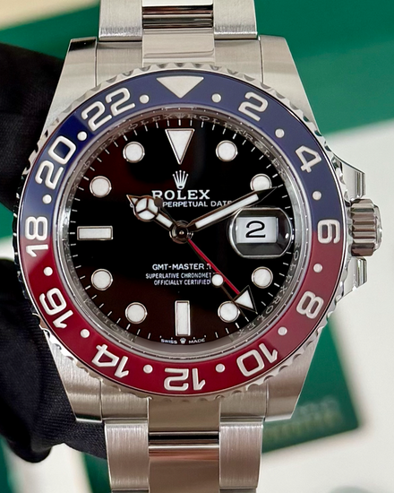2025 Rolex GMT-Master II  "Pepsi" 40MM Black Dial Oyster Bracelet (126710BLRO)