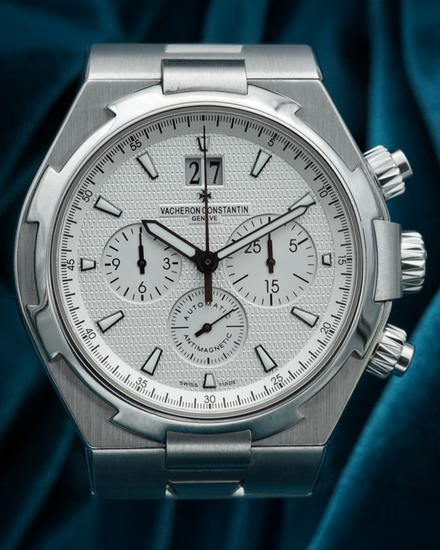2020 Vacheron Constantin Overseas 42MM Silver Dial Steel Bracelet (49150/B01A-9095)