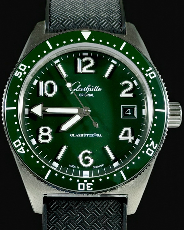 2025 Glashütte Original SeaQ 39.5MM Green Dial Rubber Strap (1-39-11-13-83-06)