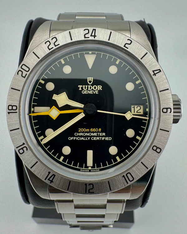 No Reserve - 2025 Tudor Black Bay Pro 39MM Black Dial Steel Bracelet (79470)