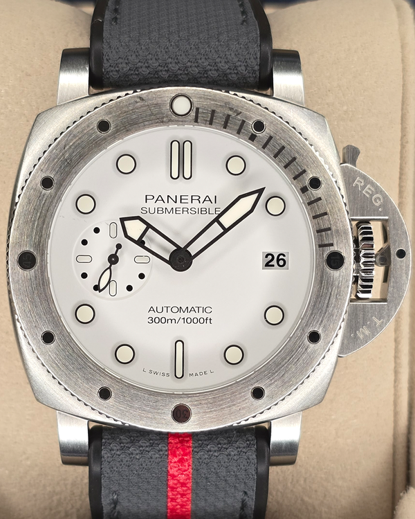 2023 Panerai Submersible Bianco 42MM White Dial Rubber Strap (PAM02223)