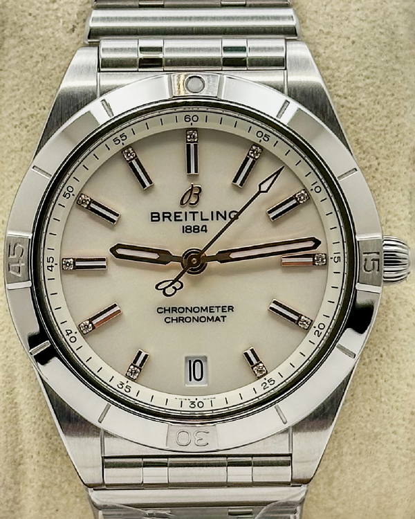 No Reserve - 2025 Breitling Chronomat 36MM White Dial Steel Bracelet (A10380)