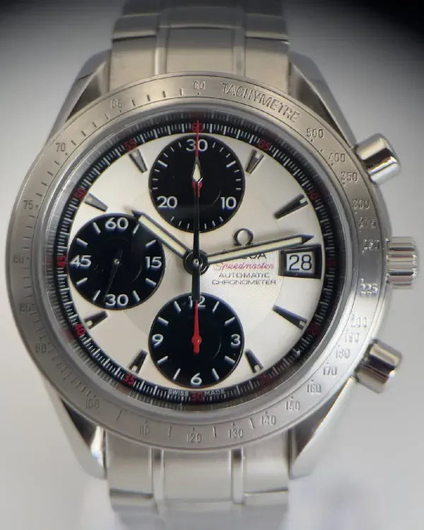 No Reserve - Omega Speedmaster Date 40MM White Dial Steel Bracelet (3211.31.00)