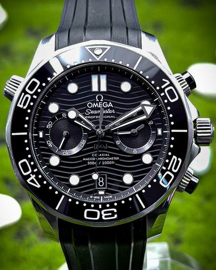 No Reserve - 2022 Omega Seamaster Diver 300M 44MM Black Dial Rubber Strap (210.32.44.51.01.001)
