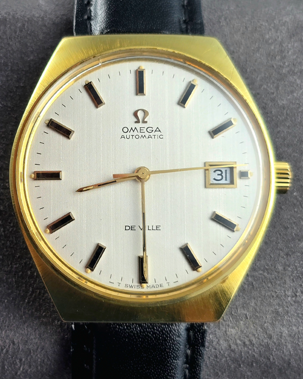 No Reserve - 1969 Omega De Ville 34MM Silver Dial Aftermarket Leather Strap (166.051)
