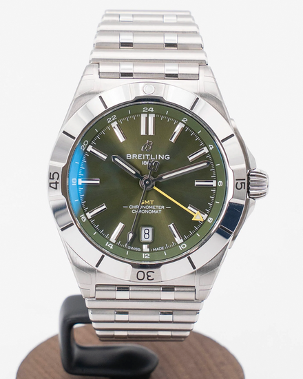 Breitling Chronomat GMT Giannis Antetokounmpo L.E. 40MM Green Dial Steel Bracelet (A32398A11L1A1)