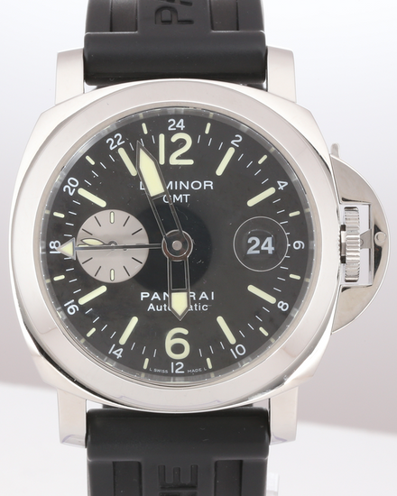 No Reserve - 2017 Panerai Luminor GMT 44MM Black Dial Rubber Strap (PAM00088)