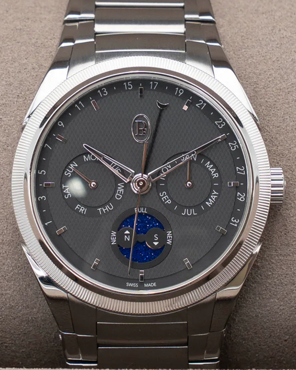 Parmigiani Fleurier Tonda PF Gregorian Annual Calendar 42MM Grey Dial Steel Bracelet (PFC907-1020001-100182)