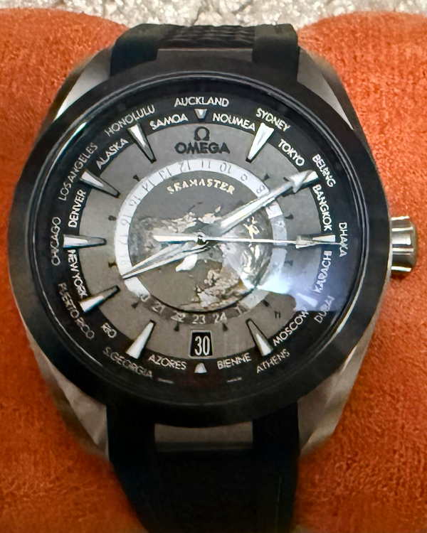 2023 Omega Seamaster Aqua Terra Worldtimer 43MM Grey Dial Rubber Strap (220.92.43.22.99.001)