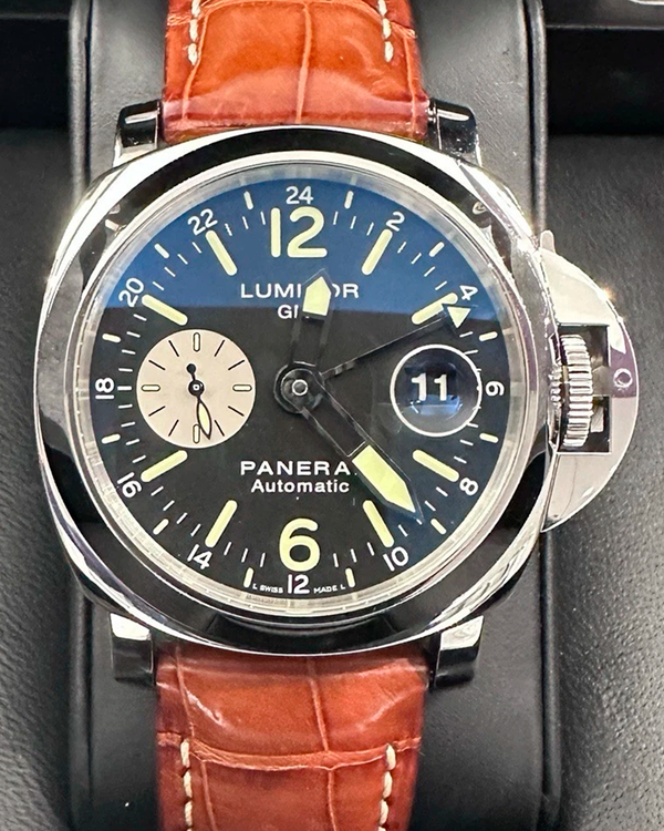2010 Panerai Luminor GMT 44MM Black Dial Leather Strap (PAM00088)