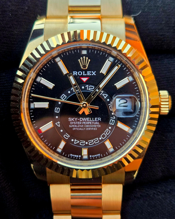 2025 Rolex Sky-Dweller 42MM Black Dial Yellow Gold Oyster Bracelet (336938)