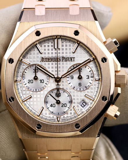 2022 Audemars Piguet Royal Oak Chronograph 41MM Silver Dial Rose Gold Bracelet (26240OR.OO.1320OR.03)