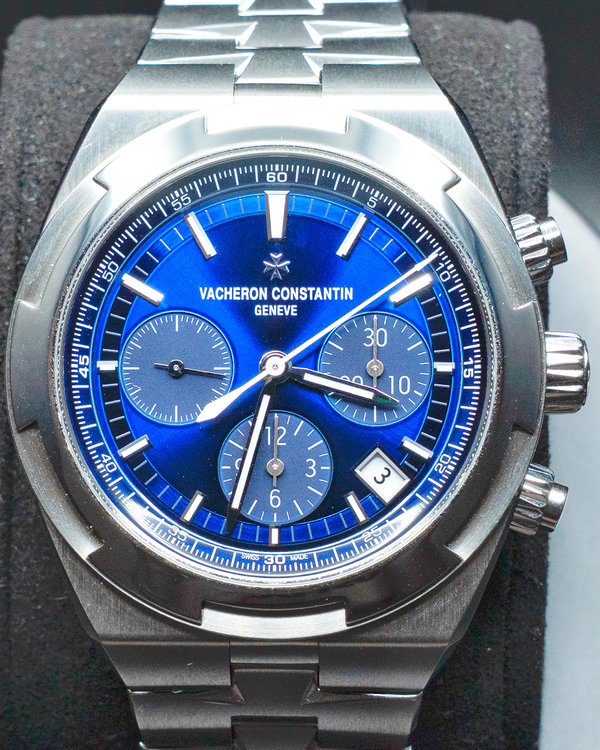 2012 Vacheron Constantin Overseas 42.5MM Blue Dial Steel Bracelet (5520V/210A-B148)