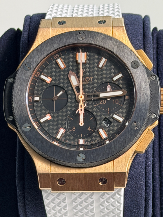 2012 Hublot Big Bang Chronograph Evolution 44MM Carbon Fiber Dial Rubber Strap (301.PM.1780.RX)