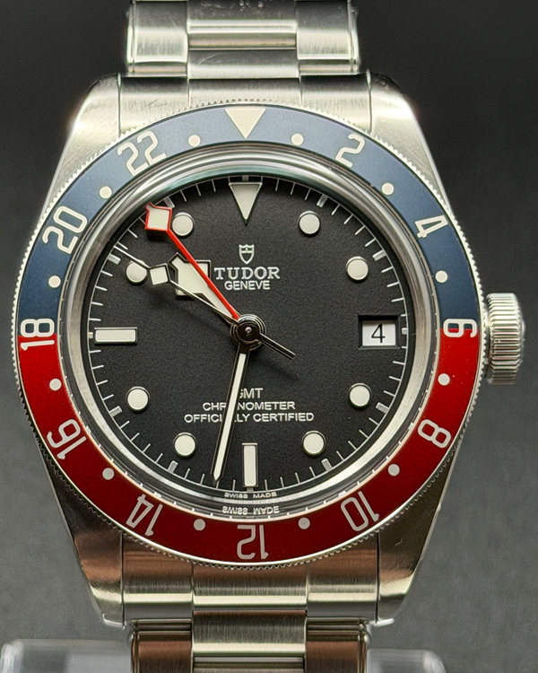 2022 Tudor Black Bay GMT "Pepsi" 41MM Black Dial Steel Bracelet (M79830RB-0001)