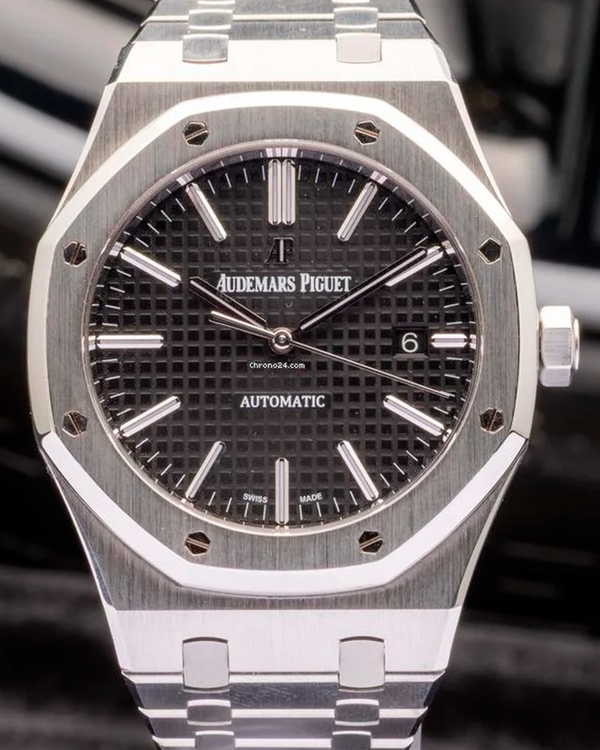 Audemars Piguet Royal Oak (15400ST.OO.1220ST.01)
