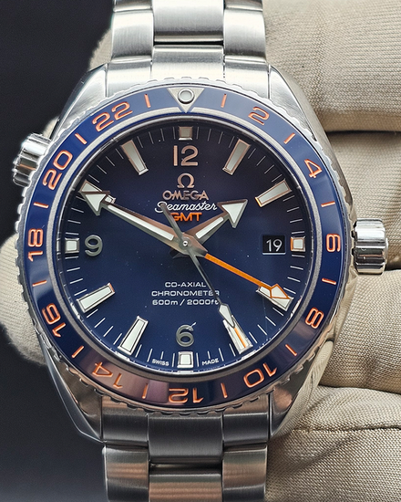 2022 Omega Seamaster Planet Ocean 600M 43.5MM Blue Dial Steel Bracelet (232.30.44.22.03.001)